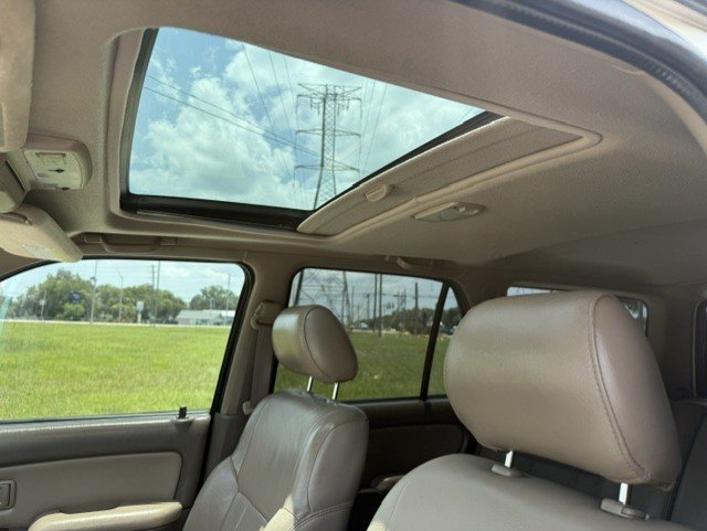 Used 2001 Toyota 4Runner Limited AWD/4WD image 19