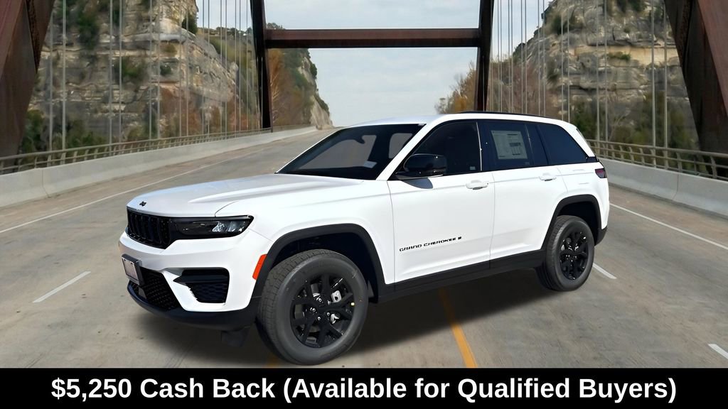 New 2025 Jeep Grand Cherokee Altitude RWD video 3