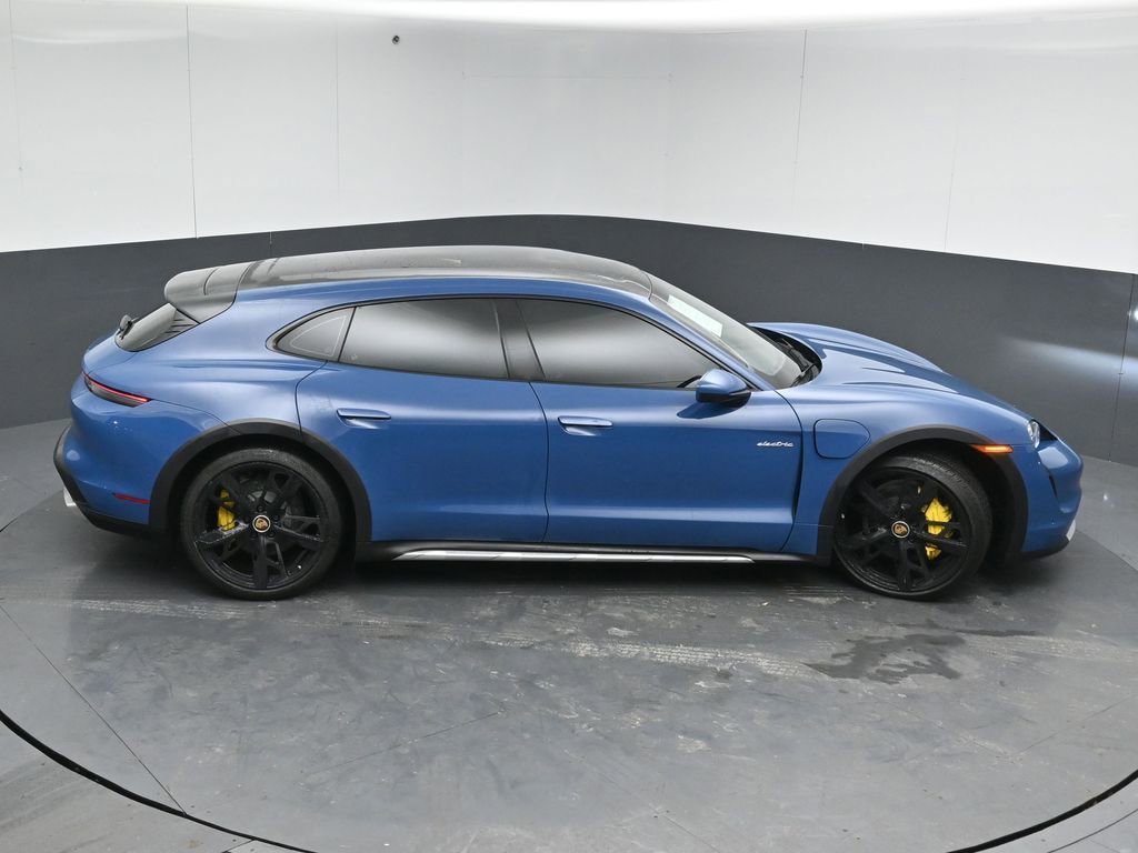 Used 2024 Porsche Taycan 4 Cross Turismo w/ Premium Package image 52