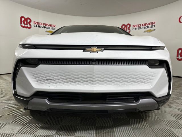 New 2025 Chevrolet Equinox EV LT image 2