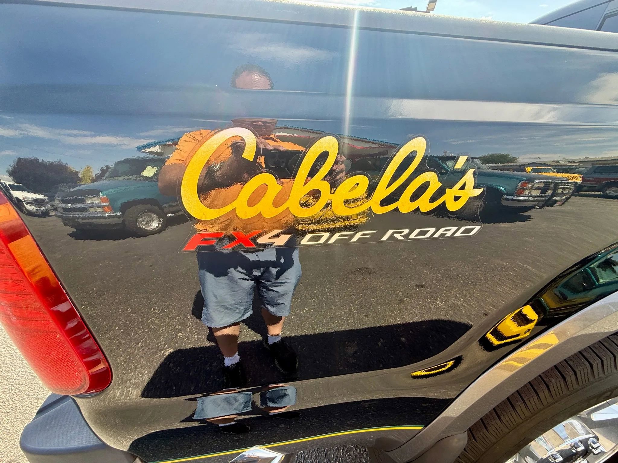 Used 2010 Ford F250 Cabela's image 15