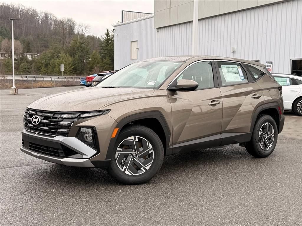 New 2026 Hyundai Tucson Blue SE w/ Tow & Go Package AWD/4WD image 2