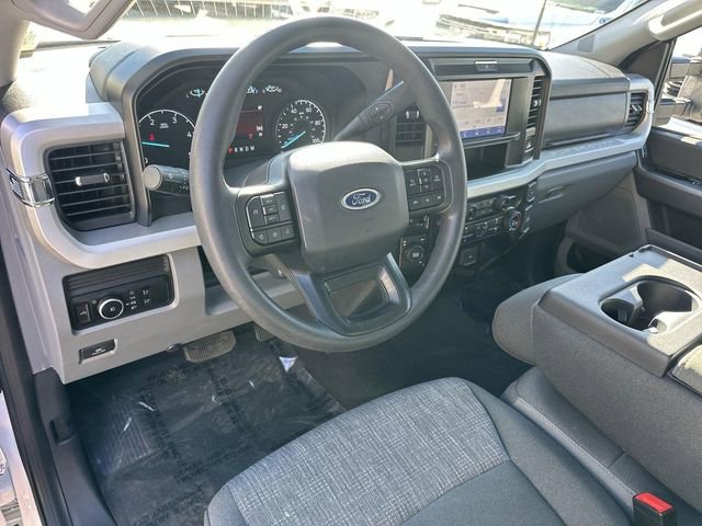 Used 2025 Ford F350 XLT image 9