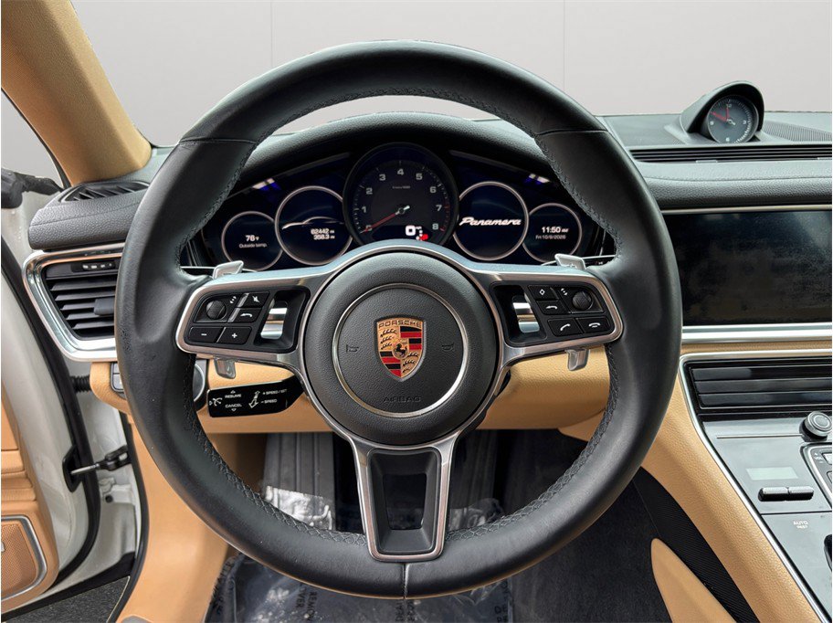 Used 2017 Porsche Panamera 4 AWD/4WD image 25