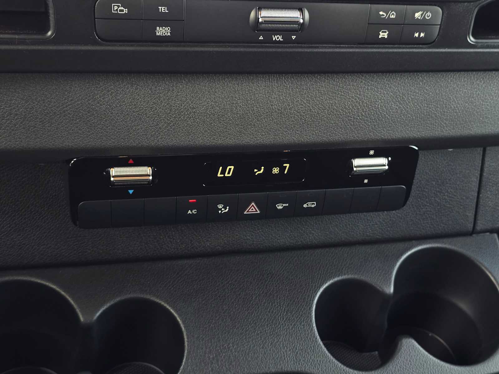 Used 2023 Mercedes-Benz Sprinter 1500 image 46