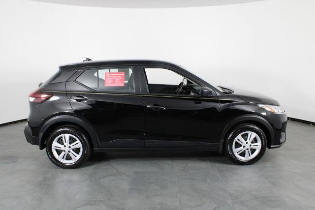 Certified 2025 Nissan Kicks Play S FWD image 15