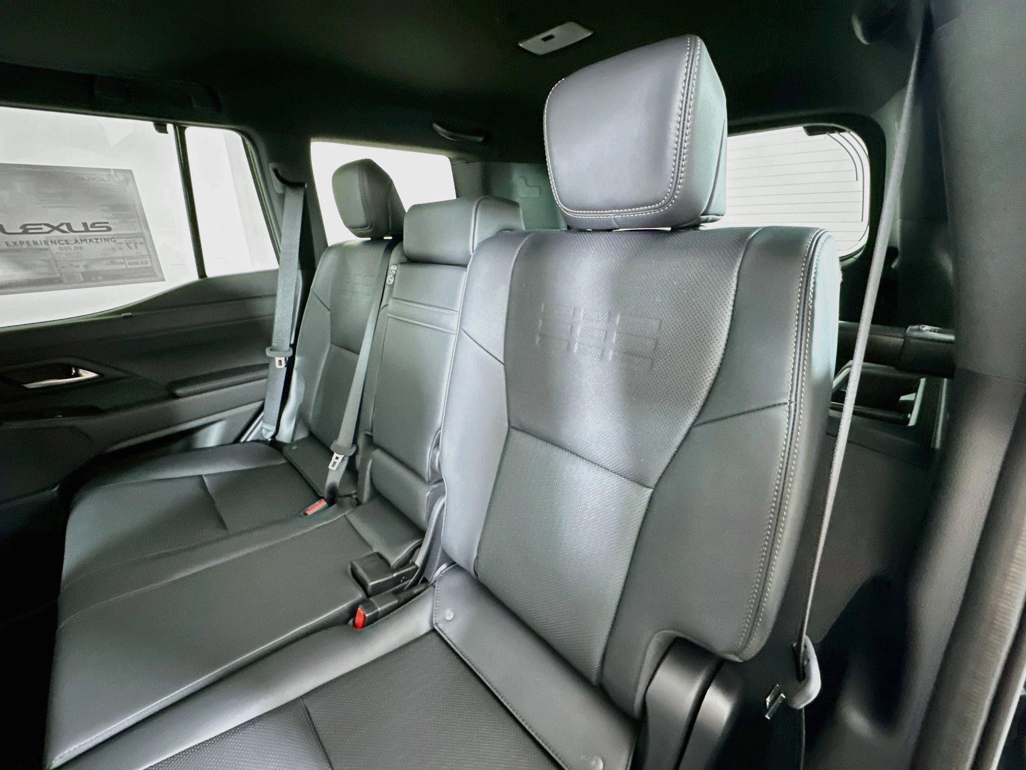 New 2026 Lexus GX 550 AWD/4WD image 25