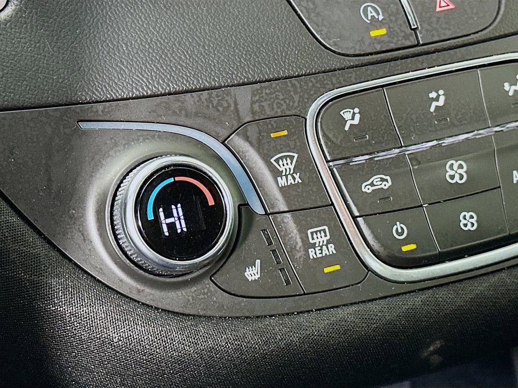 Used 2024 Chevrolet Malibu LT image 26