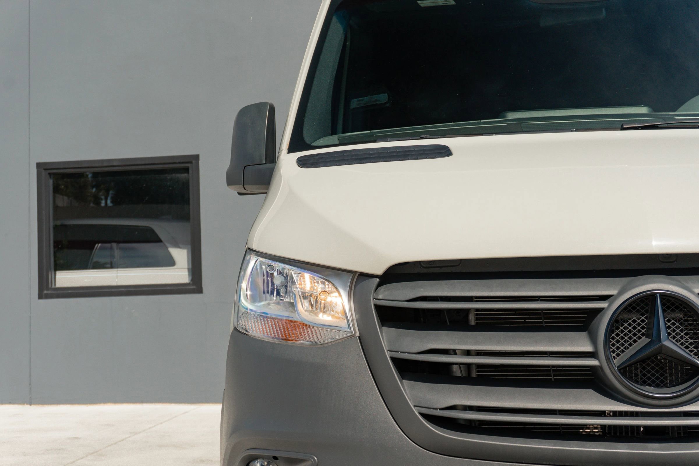 Used 2021 Mercedes-Benz Sprinter 2500 image 27