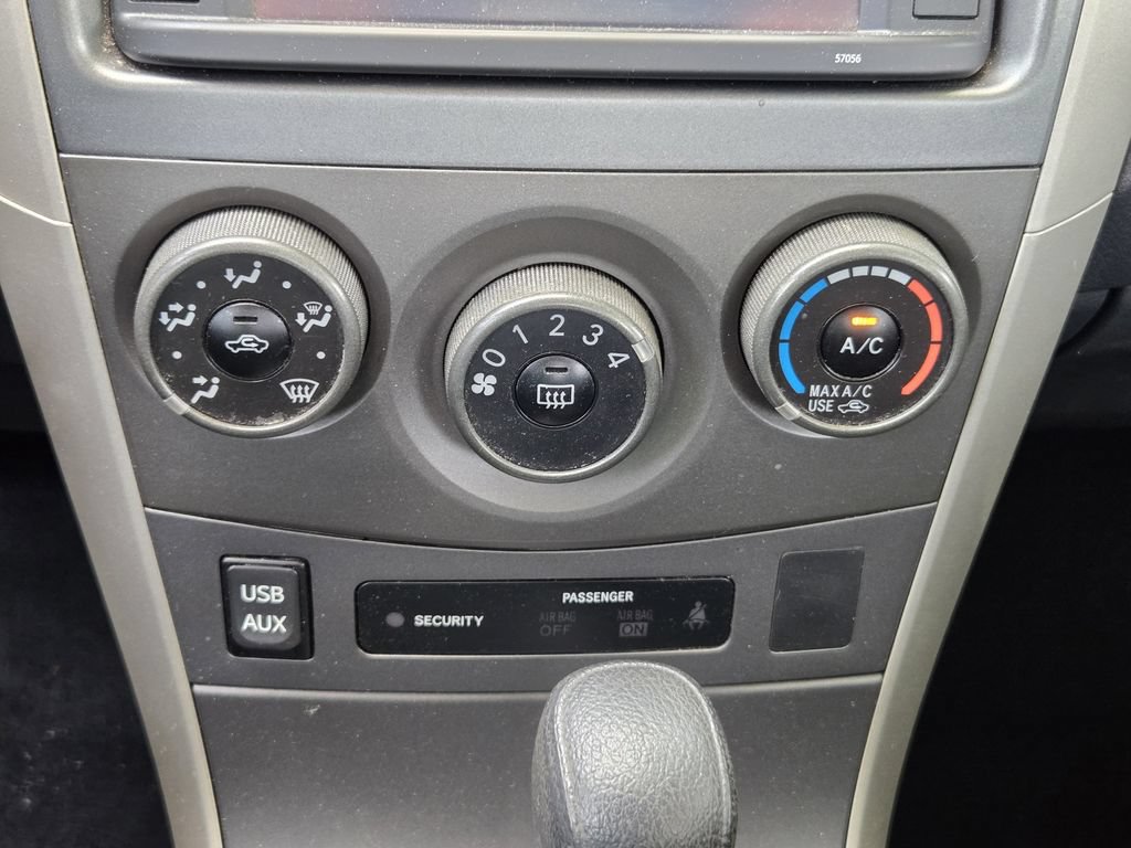 Used 2013 Toyota Corolla S FWD image 12