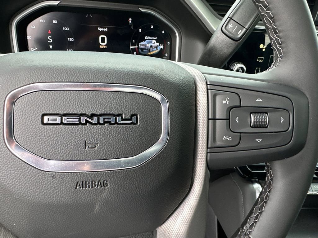 New 2026 GMC Sierra 2500 Denali w/ Denali Reserve Package AWD/4WD image 27