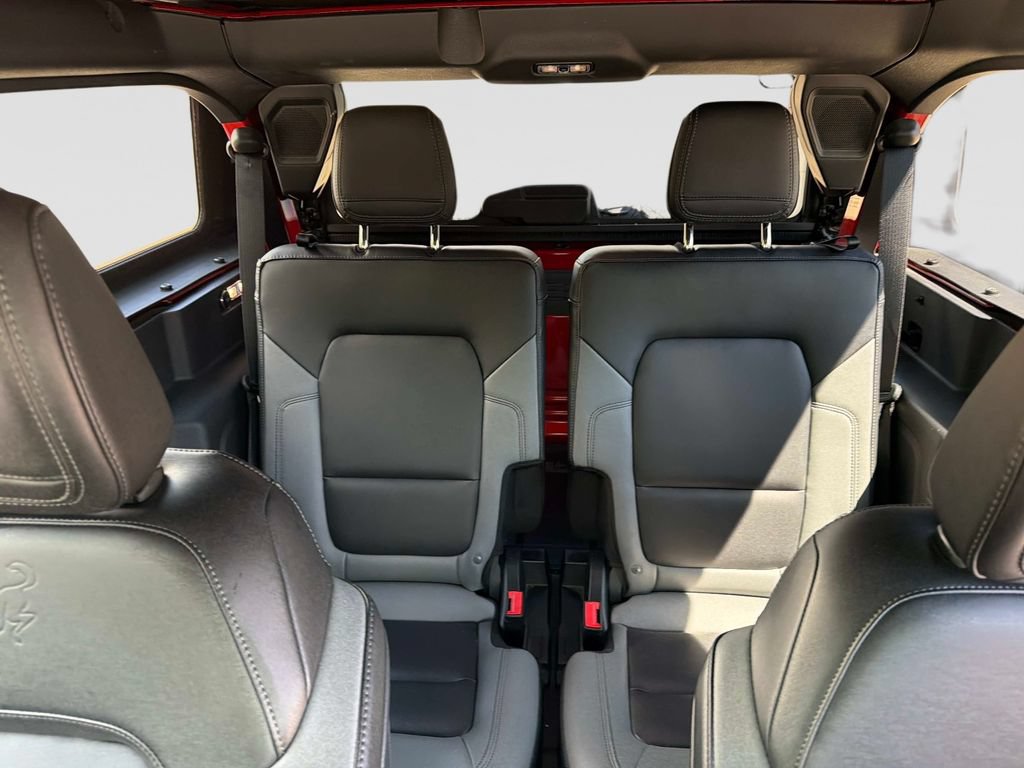 Used 2024 Ford Bronco Black Diamond w/ Sasquatch Package AWD/4WD image 14