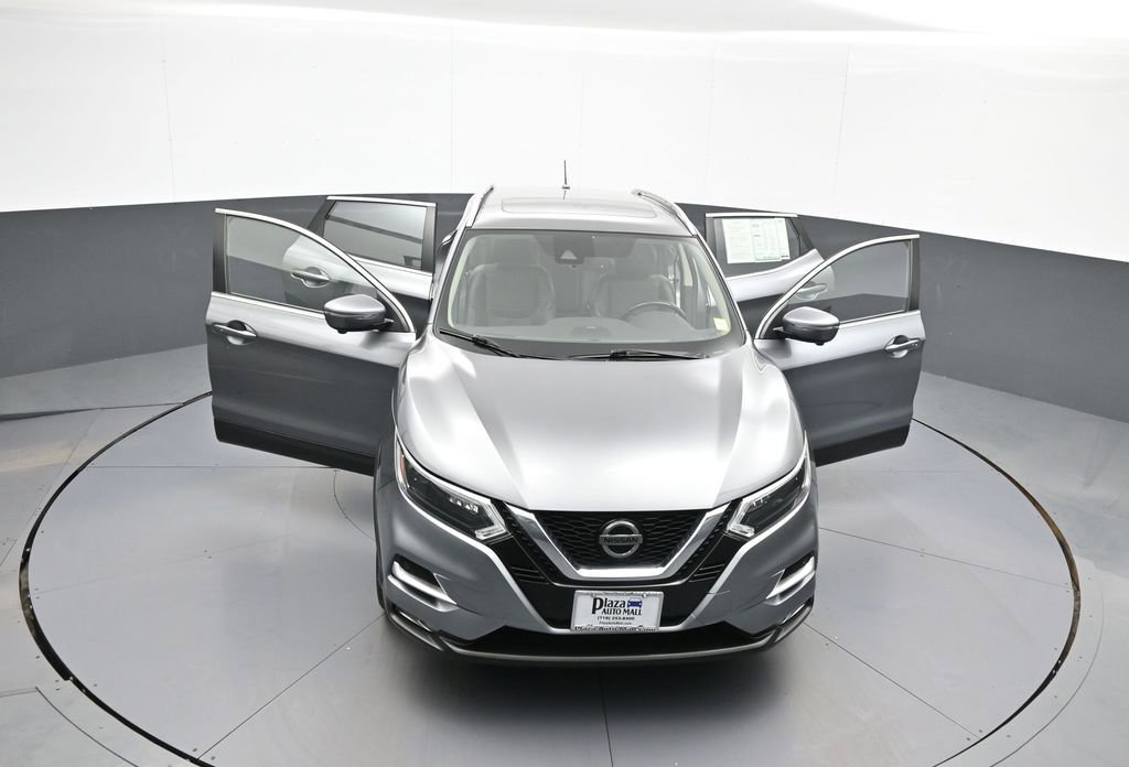 Used 2021 Nissan Rogue Sport SL w/ Premium Package AWD/4WD image 44