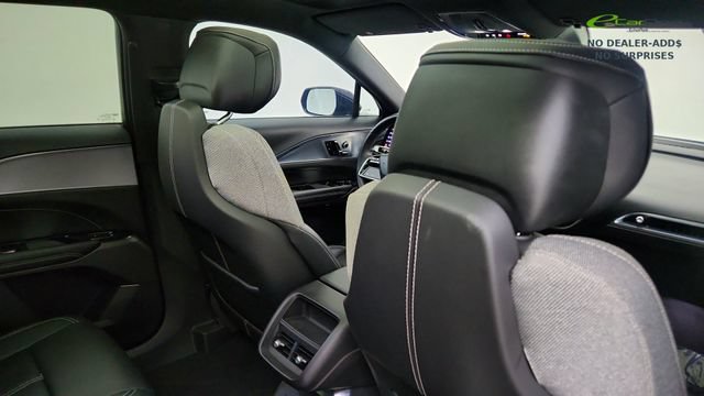 Used 2024 Cadillac Lyriq Tech RWD image 29