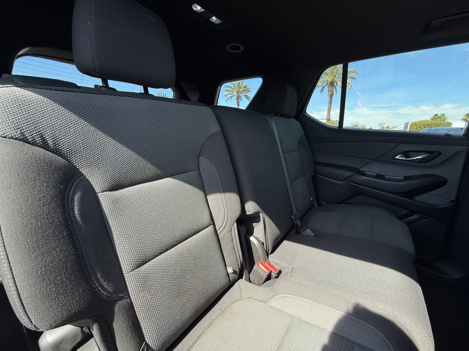 Used 2023 Chevrolet Traverse LT image 18