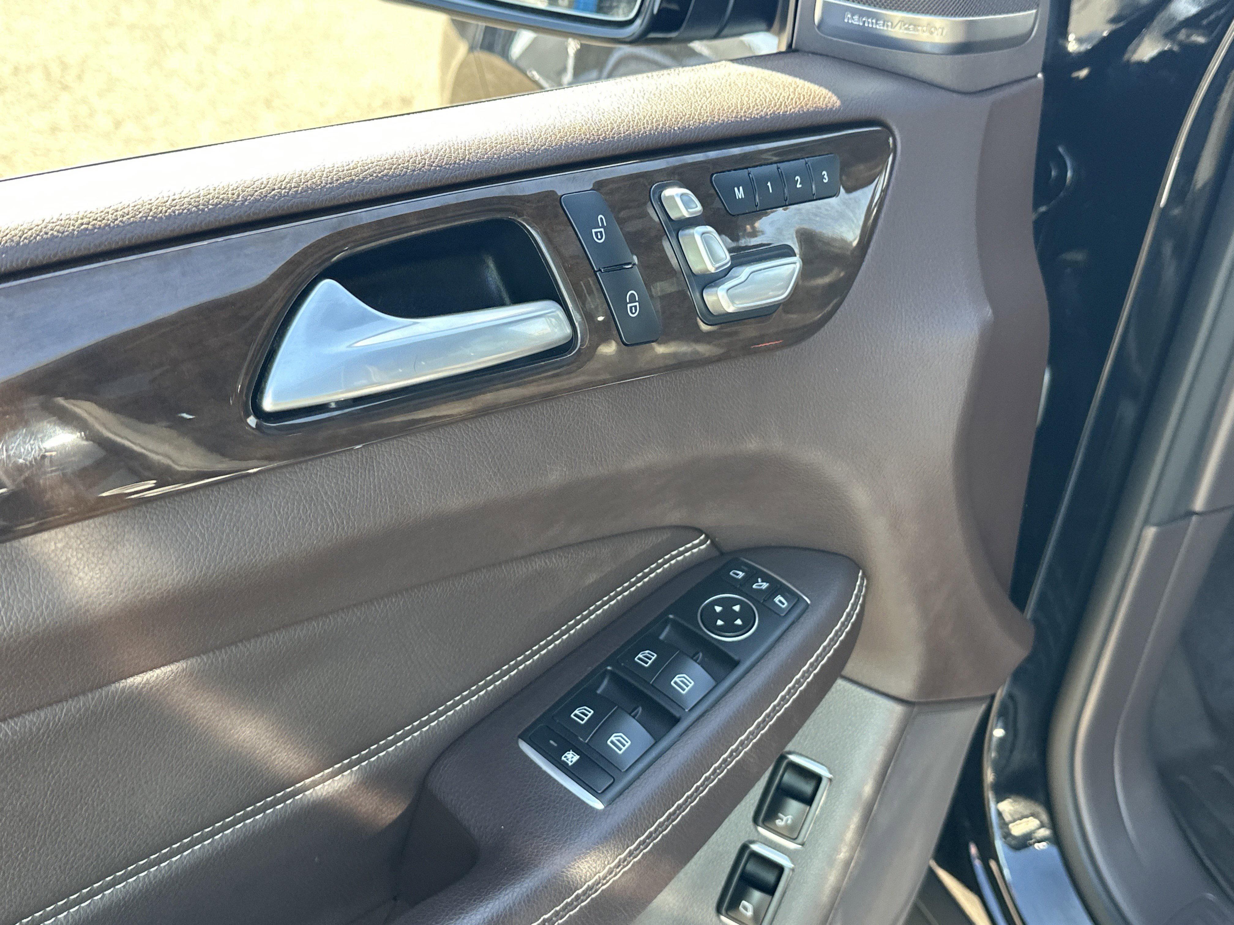 Used 2019 Mercedes-Benz GLS 450 4MATIC image 15