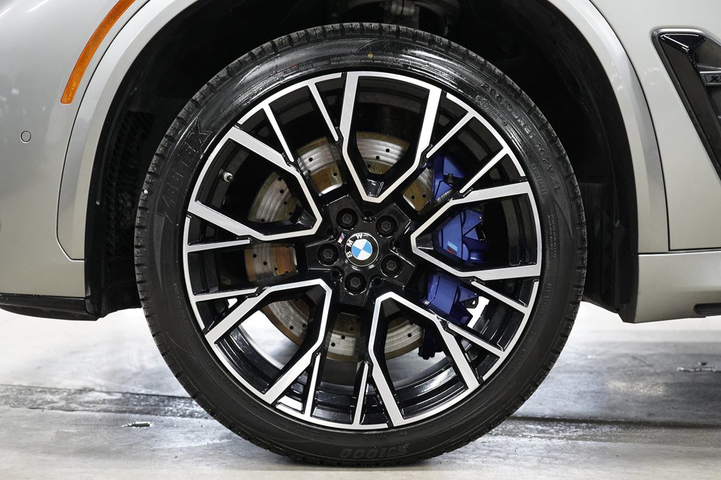 Used 2021 BMW X5 M w/ Competition Package AWD/4WD image 47