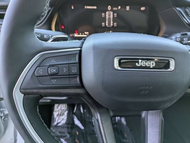 New 2026 Jeep Grand Cherokee Limited w/ Limited Altitude Package AWD/4WD image 20
