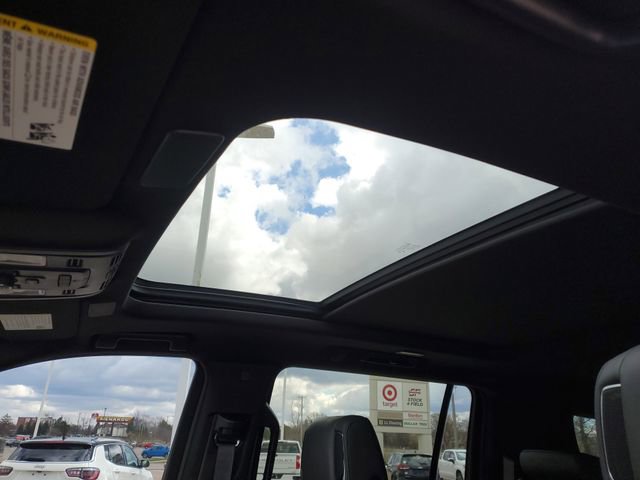 Used 2024 Cadillac Escalade ESV Premium Luxury w/ LPO, Floor Liner Package image 6