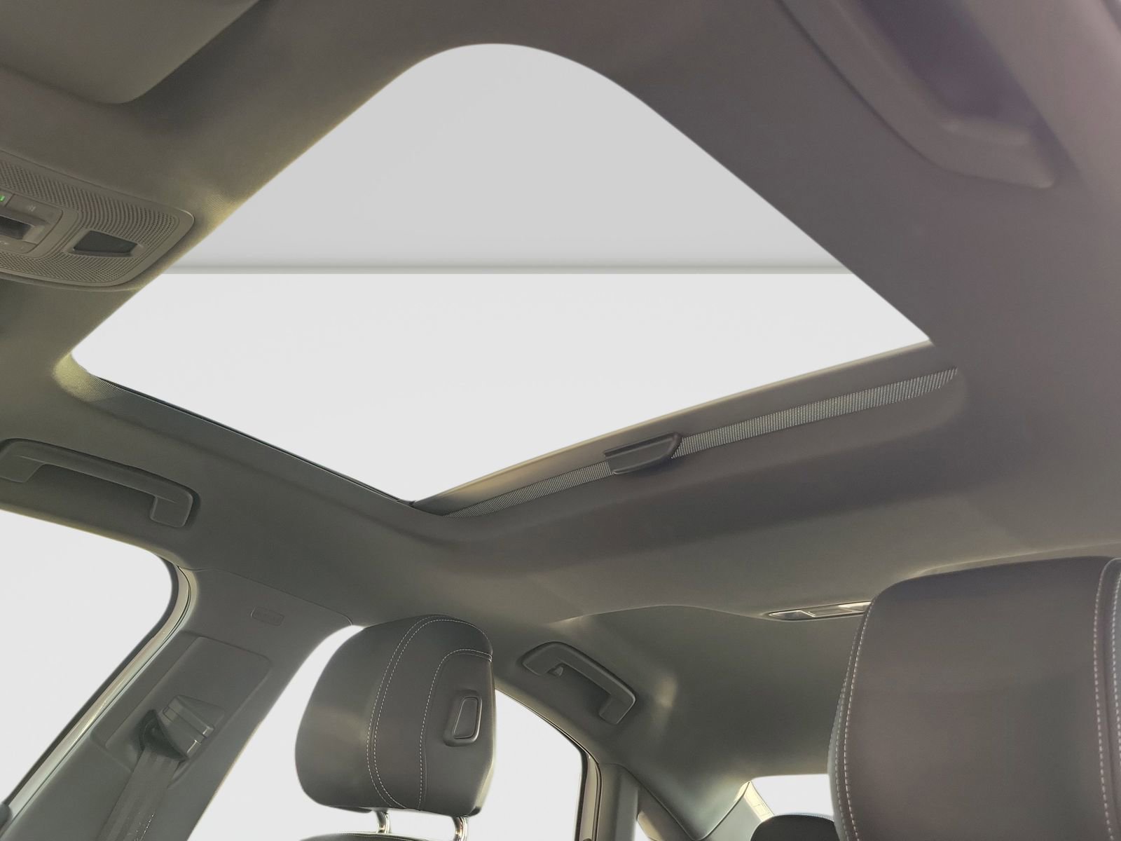 Used 2025 Audi A3 2.0T Premium Plus w/ Premium Plus Package image 36