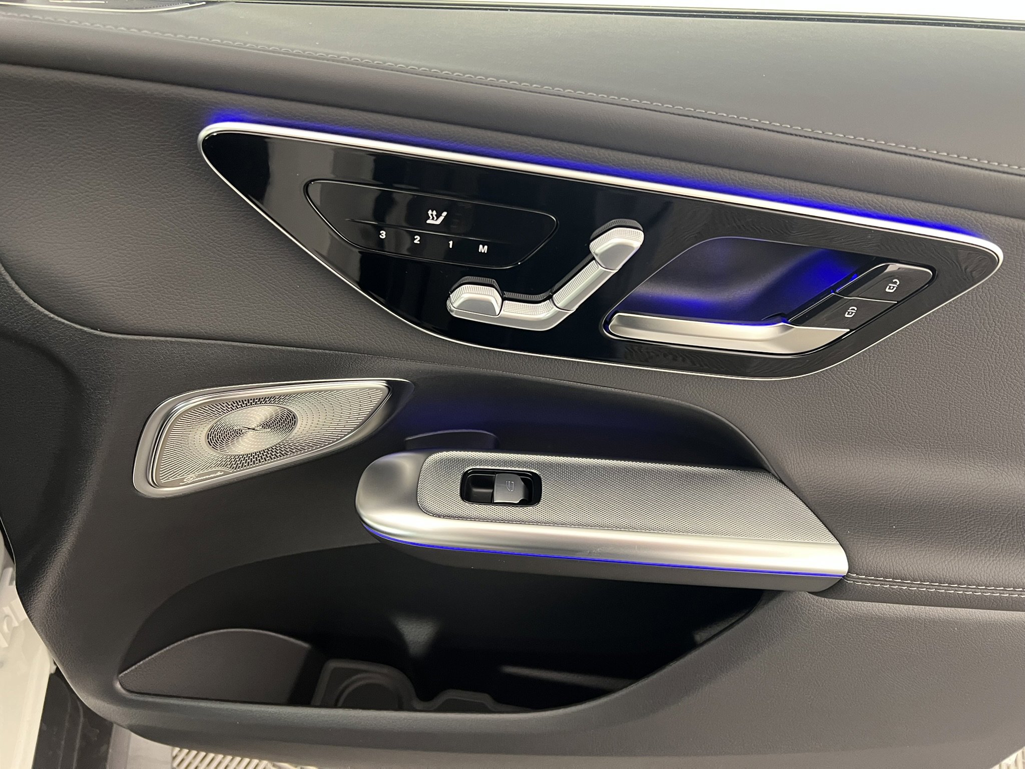 New 2026 Mercedes-Benz GLC 300 4MATIC image 26