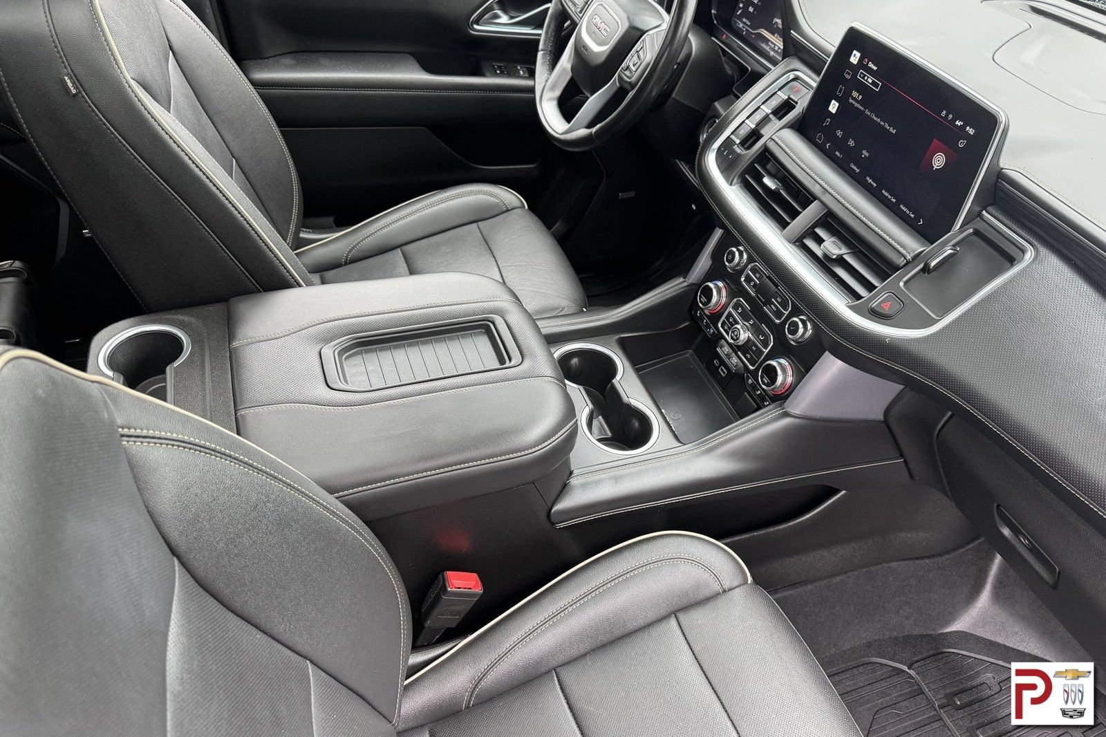 Certified 2022 GMC Yukon SLT w/ SLT Premium Package AWD/4WD image 15