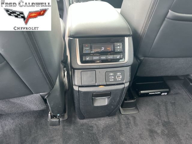 Used 2024 Subaru Ascent Limited w/ Technology Package image 27
