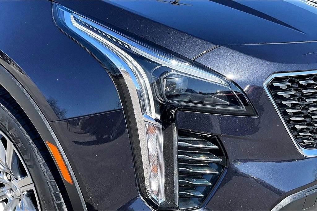 Used 2023 Cadillac XT4 Premium Luxury image 41