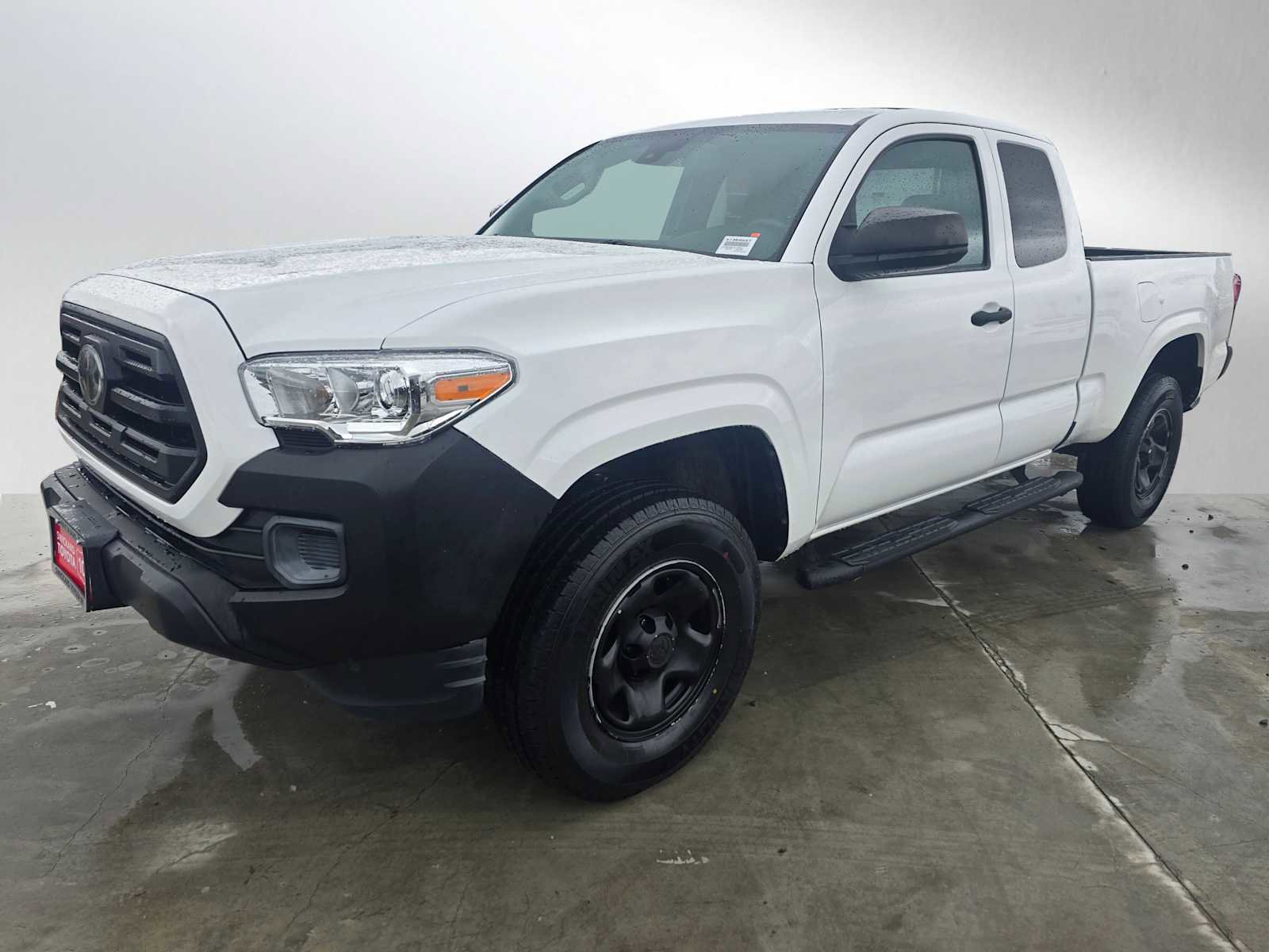 Used 2019 Toyota Tacoma SR image 7