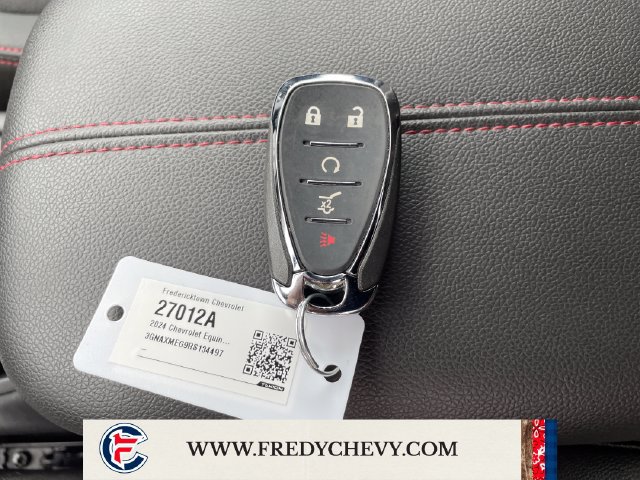Used 2024 Chevrolet Equinox RS FWD image 28