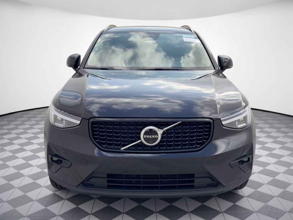 Certified 2026 Volvo XC40 B5 Plus w/ Protection Package Premier AWD/4WD image 6