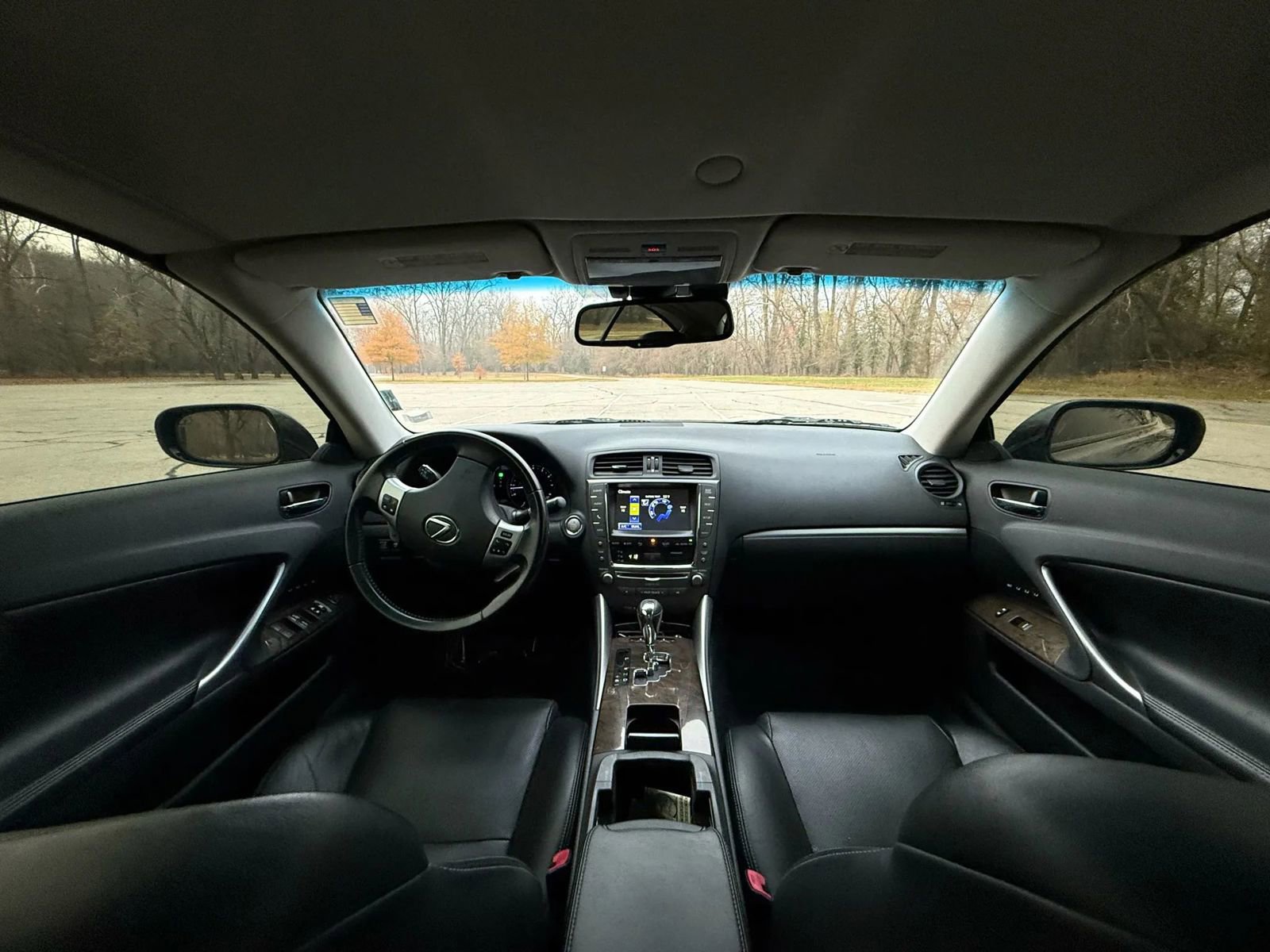 Used 2013 Lexus IS 350C w/ Luxury Pkg image 16