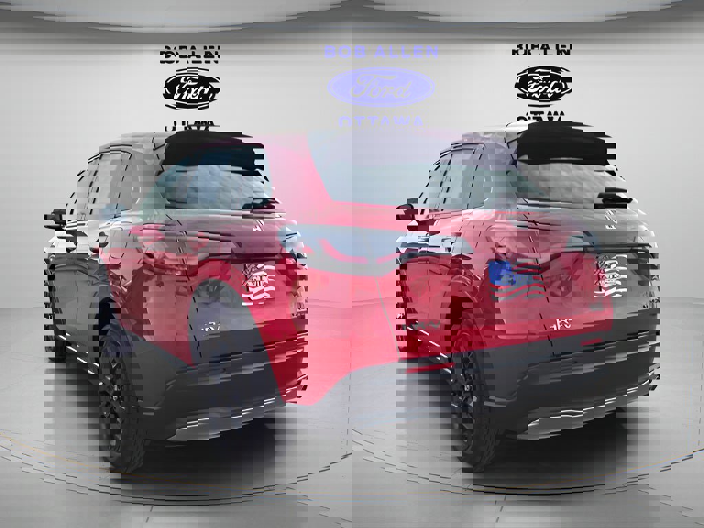 Used 2025 Honda HR-V Sport image 5