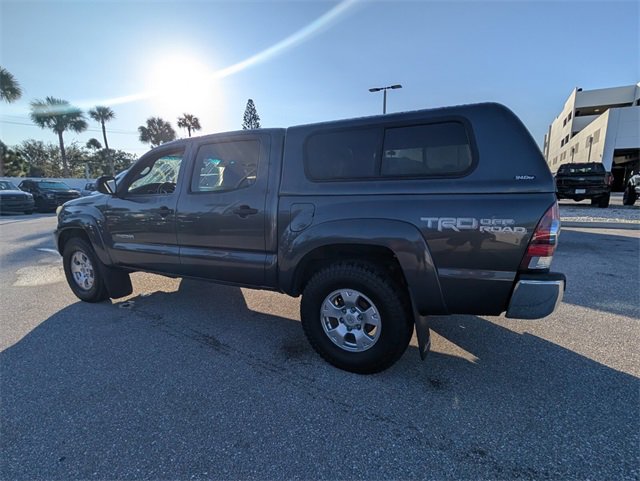 Used 2015 Toyota Tacoma TRD Pro image 9