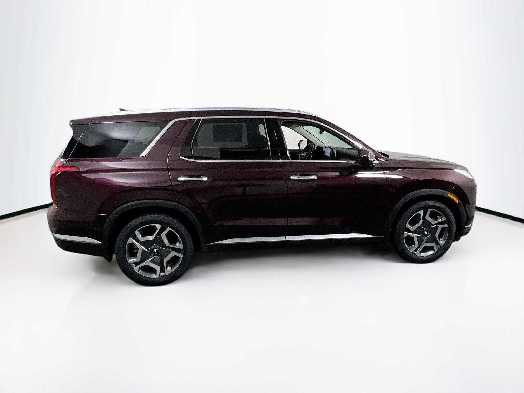 Used 2023 Hyundai Palisade Limited w/ Cargo Package image 4