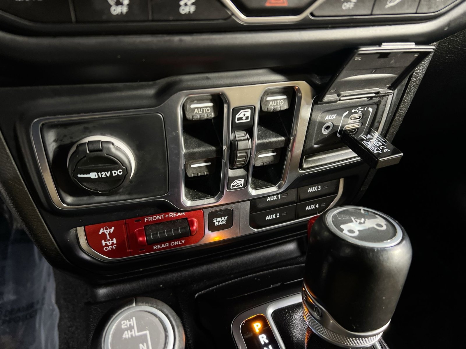 Used 2019 Jeep Wrangler Unlimited Rubicon image 35