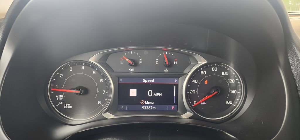 Used 2019 GMC Terrain Denali w/ Advanced Safety Package image 28