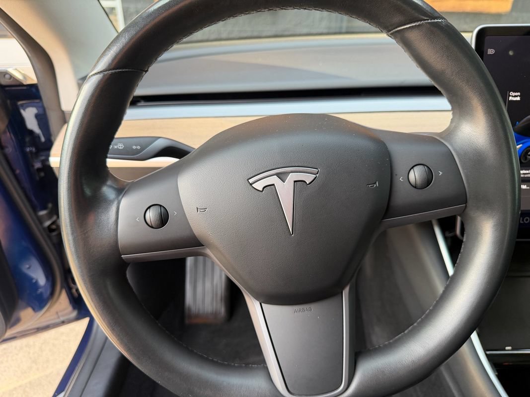 Used 2018 Tesla Model 3 Long Range AWD/4WD image 24