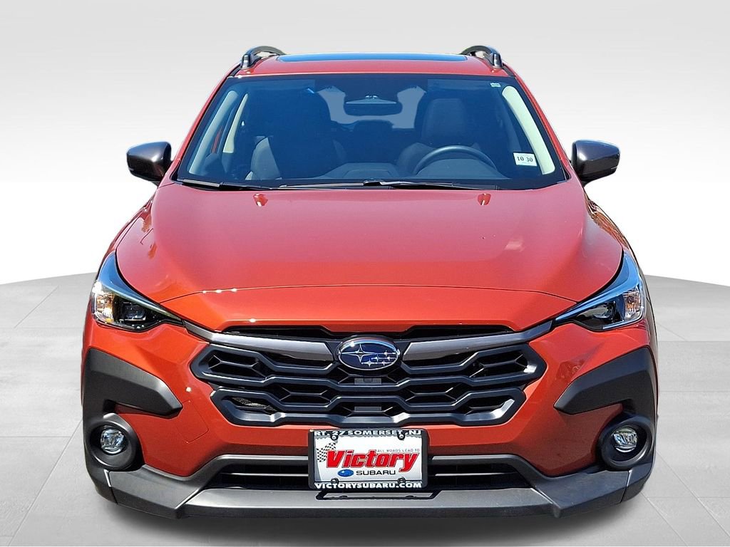 Used 2025 Subaru Crosstrek 2.0i Premium AWD/4WD image 2