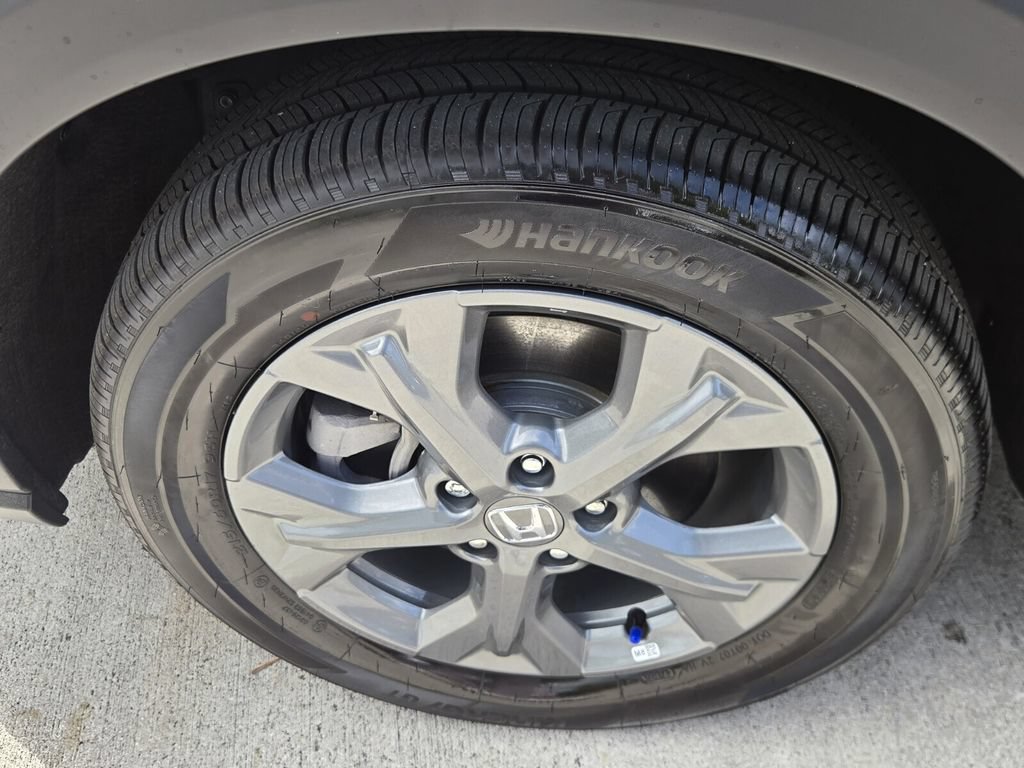 Certified 2027 Honda HR-V LX image 10