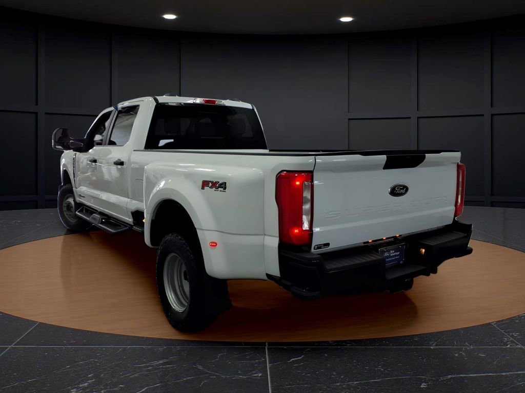 Certified 2023 Ford F350 XL AWD/4WD image 4