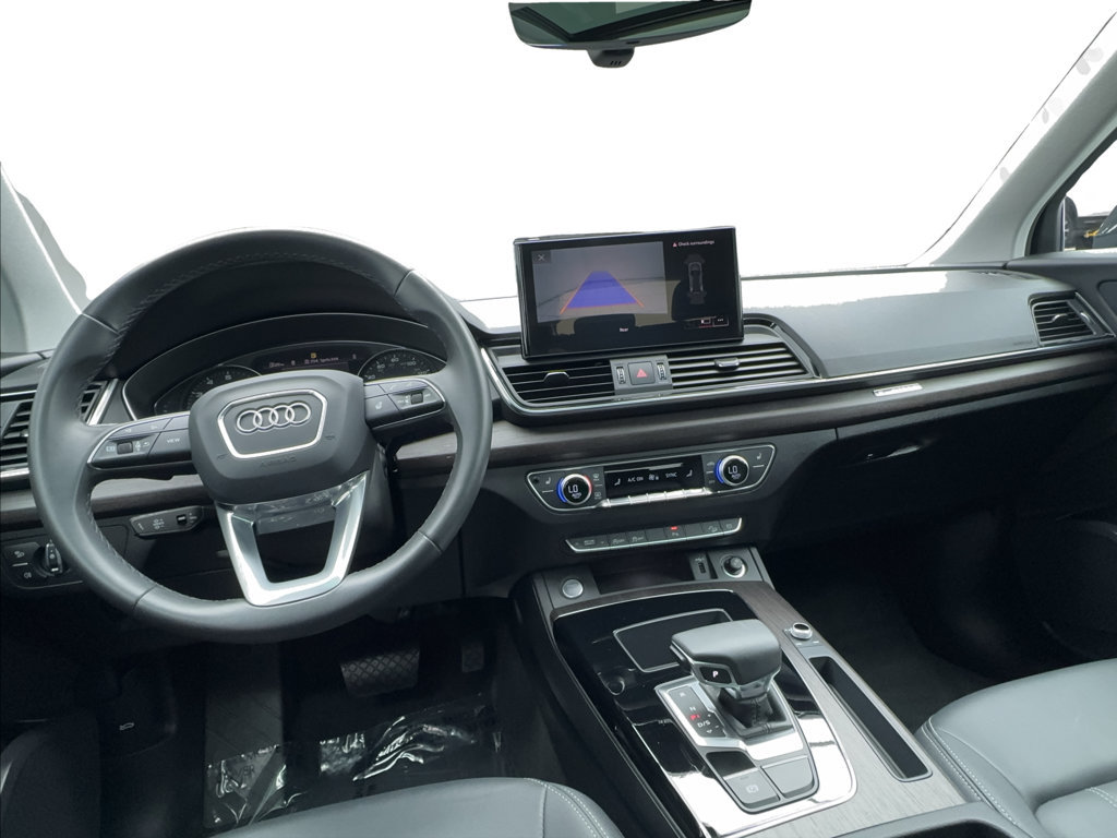 Used 2023 Audi Q5 2.0T Premium w/ Convenience Package AWD/4WD image 34