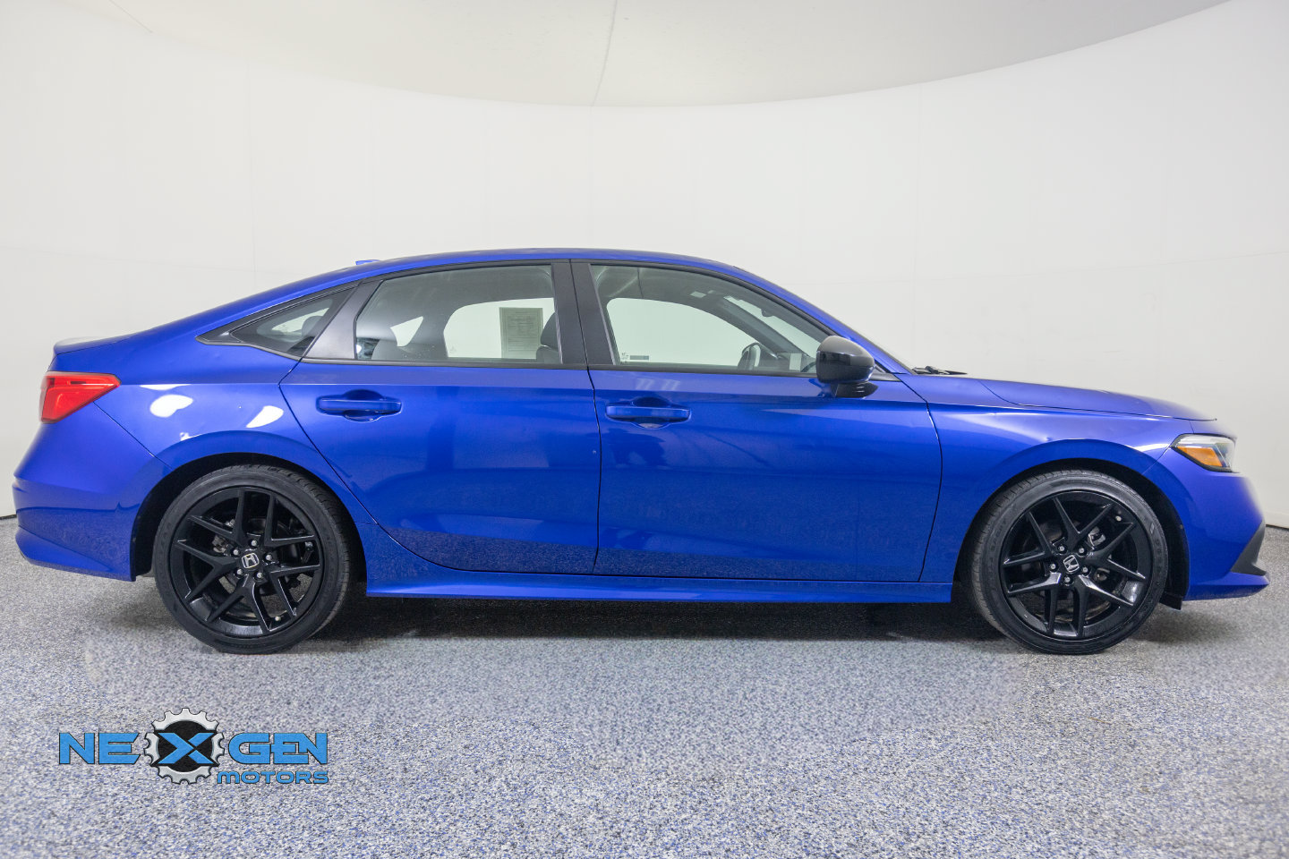 Used 2024 Honda Civic Sport image 35
