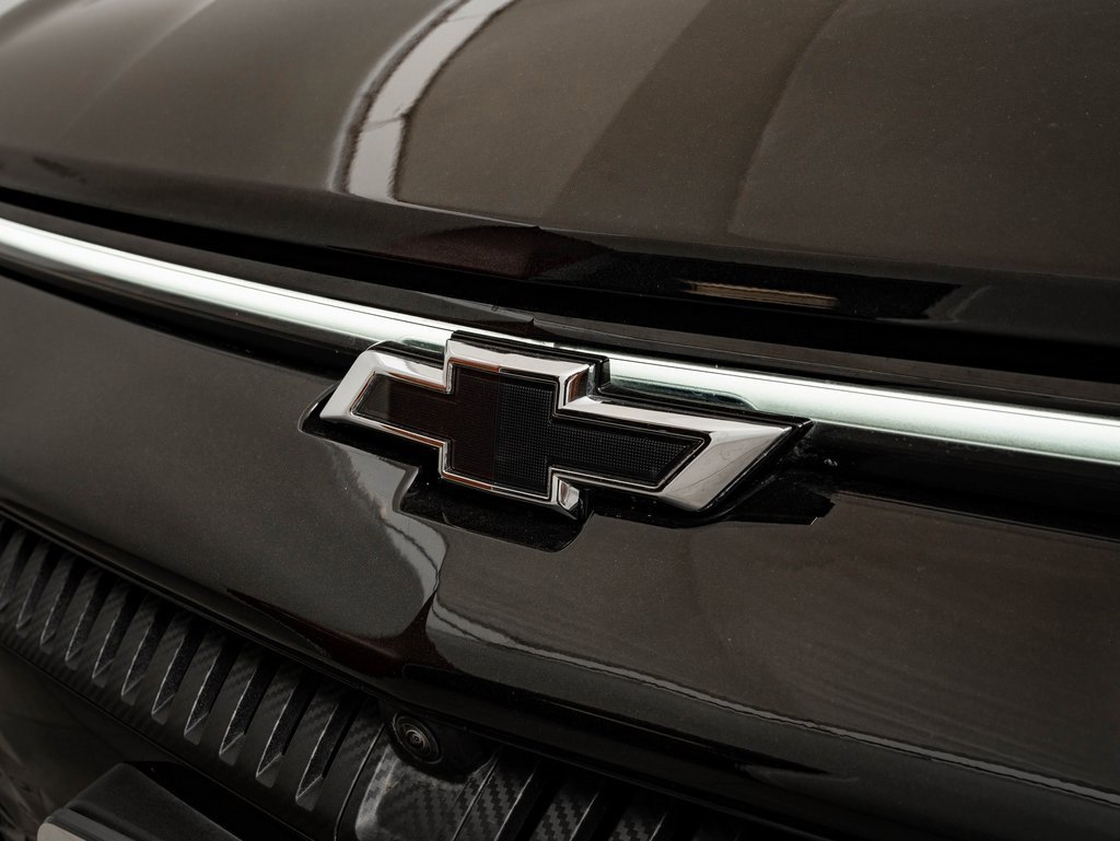 Used 2025 Chevrolet Equinox EV RS image 3