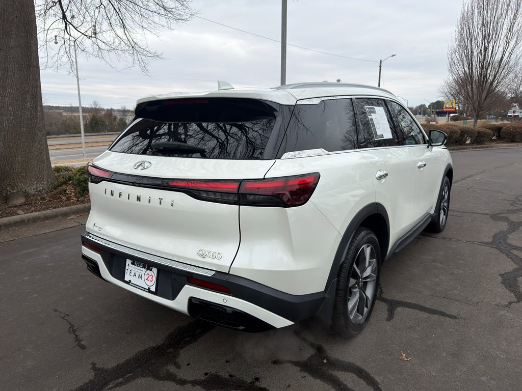 Used 2023 INFINITI QX60 Luxe w/ Cargo Package image 7