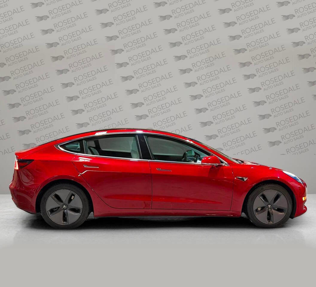 Used 2018 Tesla Model 3 Long Range image 9