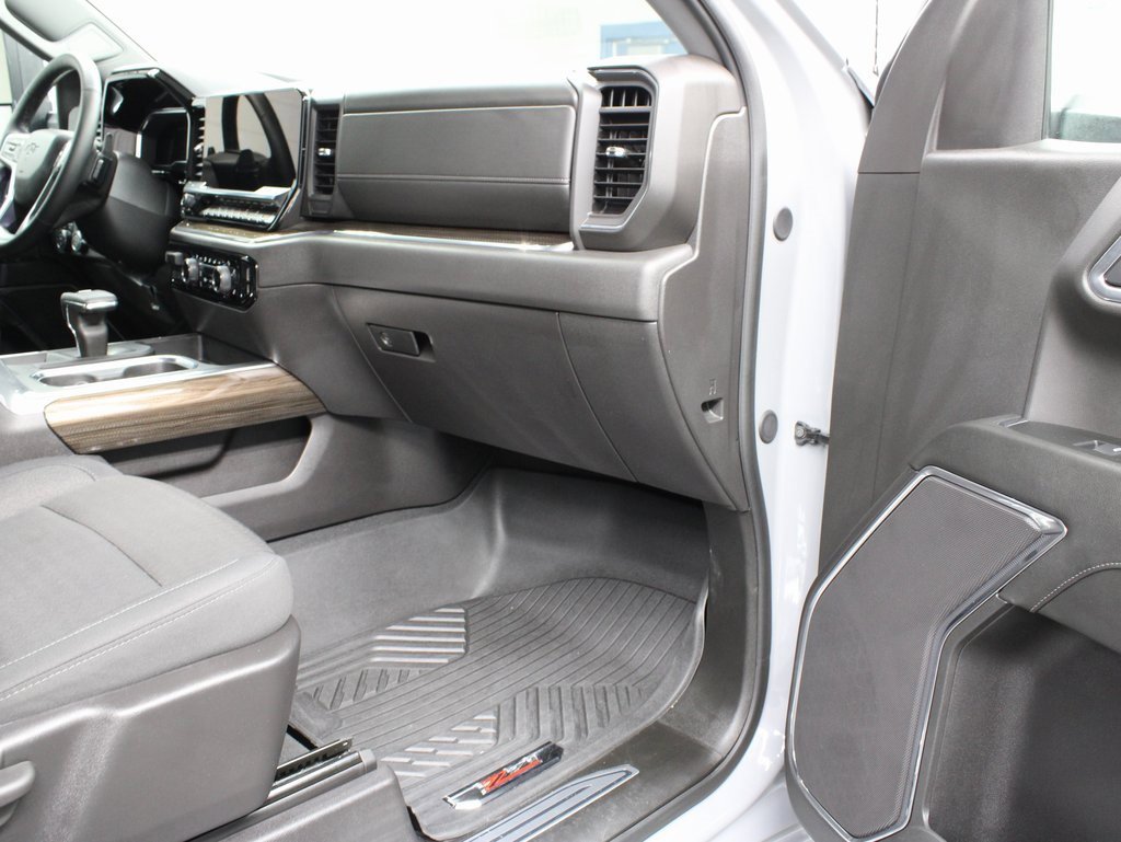 Used 2024 Chevrolet Silverado 1500 LT Trail Boss image 26