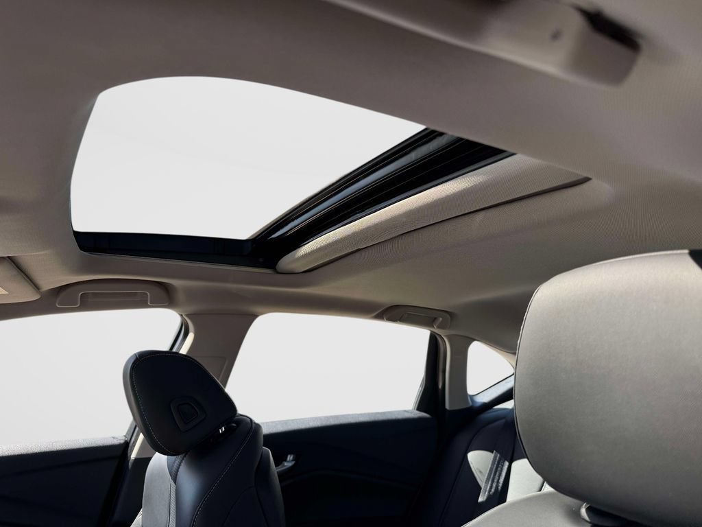 Certified 2025 Acura TLX w/ Technology Package FWD image 11