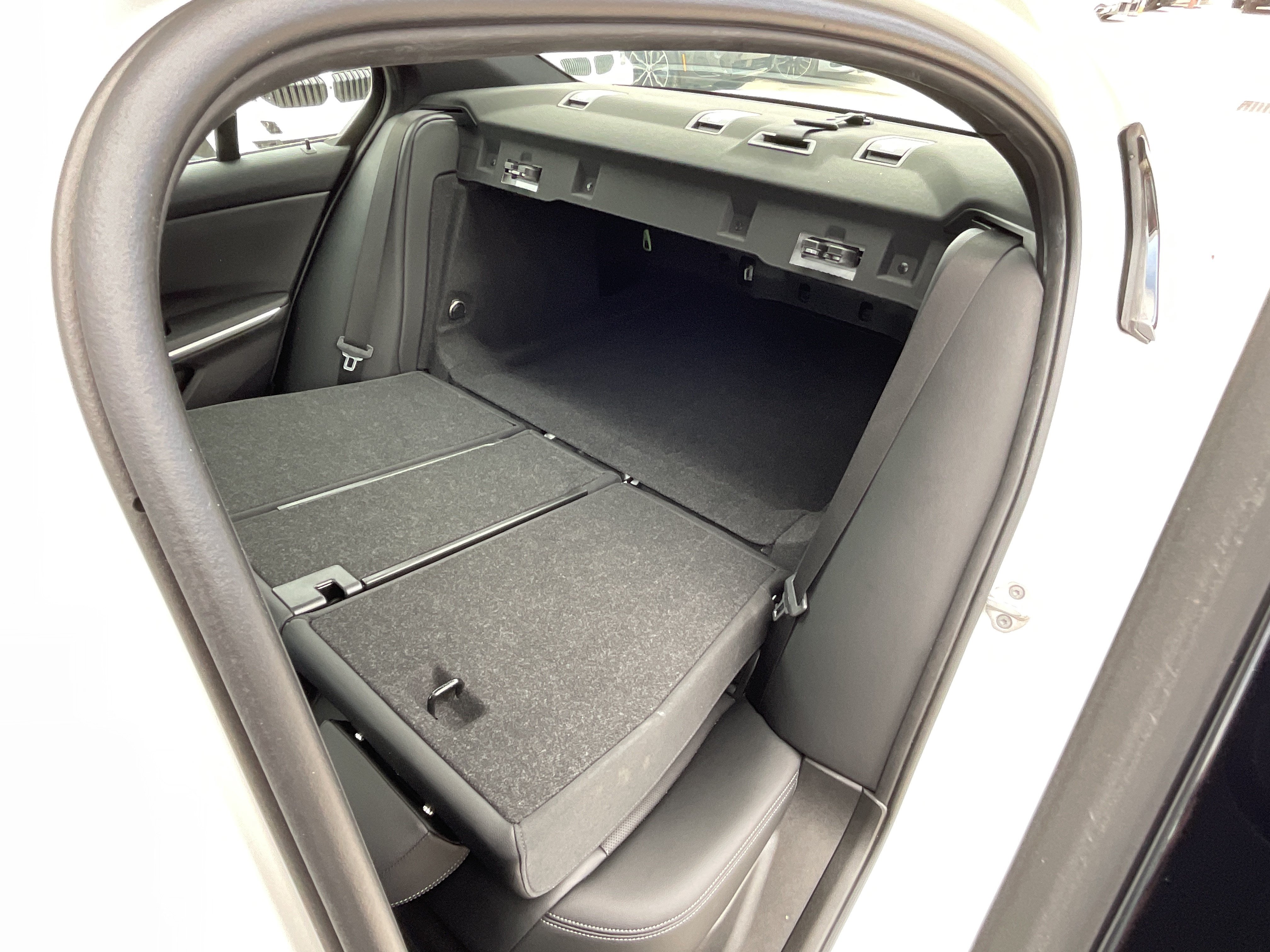 Used 2023 BMW M340i w/ Driving Assistance Package RWD image 30