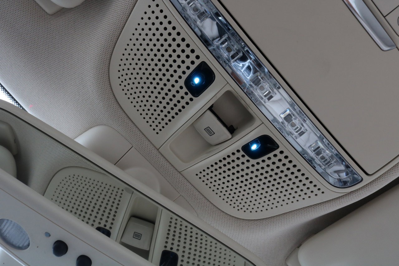 Used 2017 Mercedes-Benz C 300 4MATIC Sedan image 31